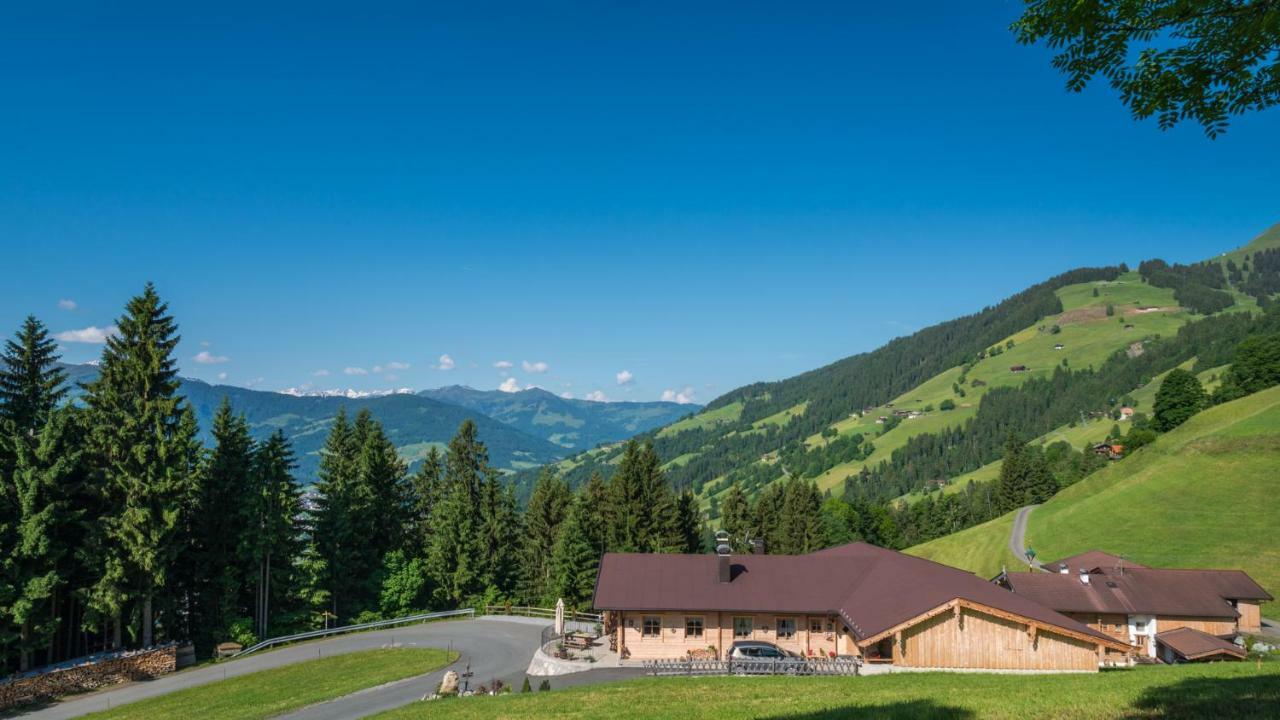 Bergpension-Ebental Brixen im Thale Bagian luar foto